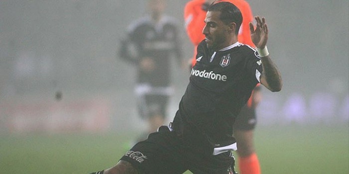 Kır Zincirlerini Quaresma