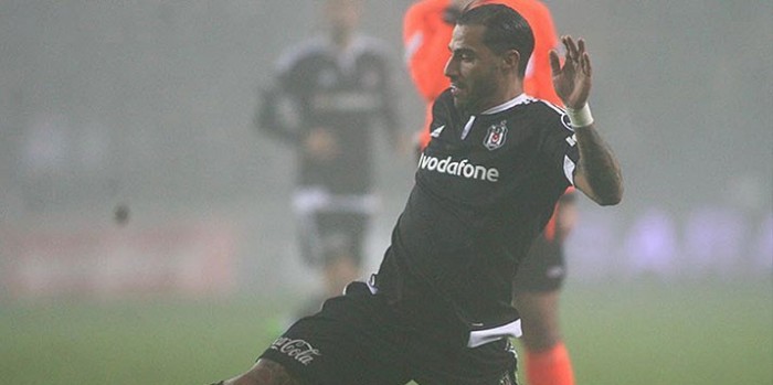 Ricardo Quaresma'ya Özel İş