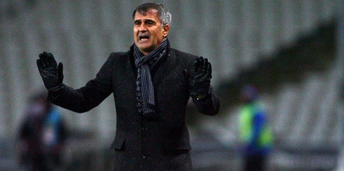 Beşiktaş'ta Forvete Göre Stoper Seçimi