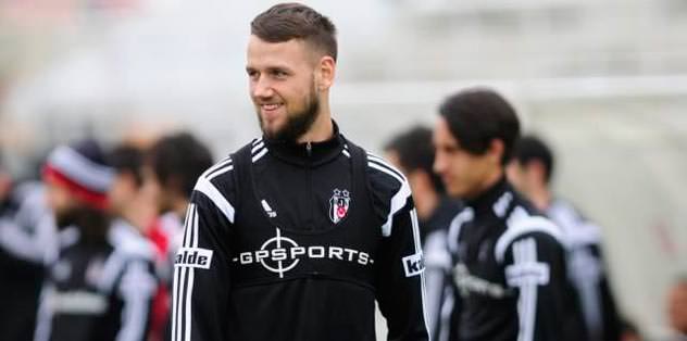 Milo Yine Şaşırttı