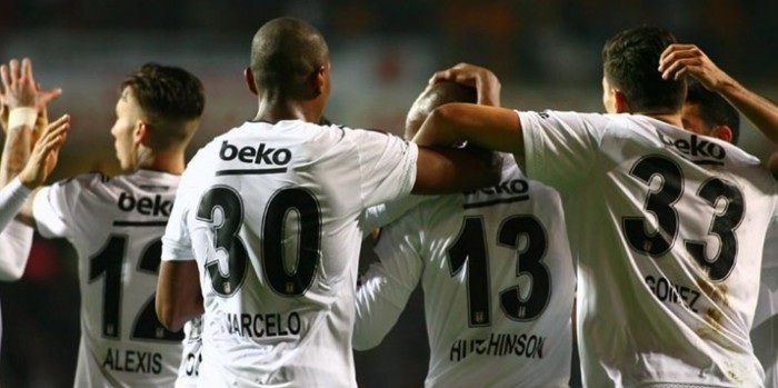 Beşiktaş'ın Ç.Rizespor maçı ilk 11'i 