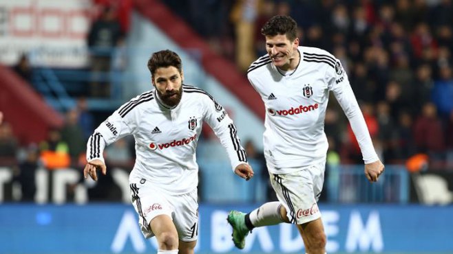 Oolcay'dan Anlamlı Mesaj