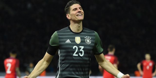 Almanlar “Gomez” dedi!