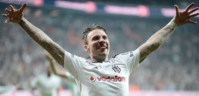 Delgado : Nou Camp ve Bernabeu'da olmayan şey...