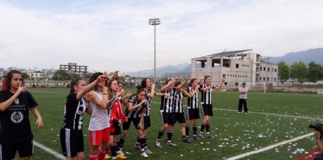Beşiktaş Kadın Futbol Takımı namağlup şampiyon