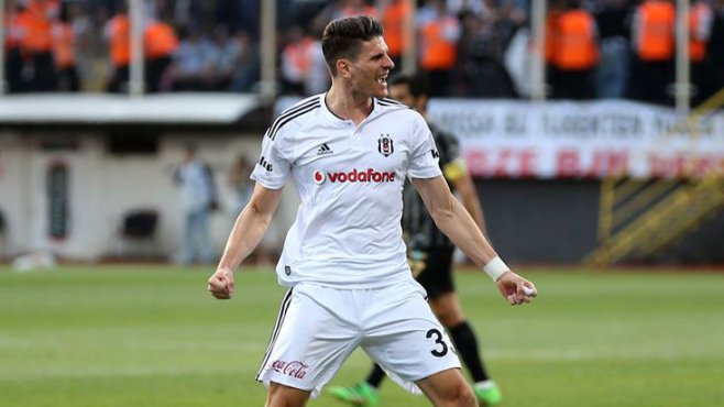 Gomez Yine Rekor Peşinde