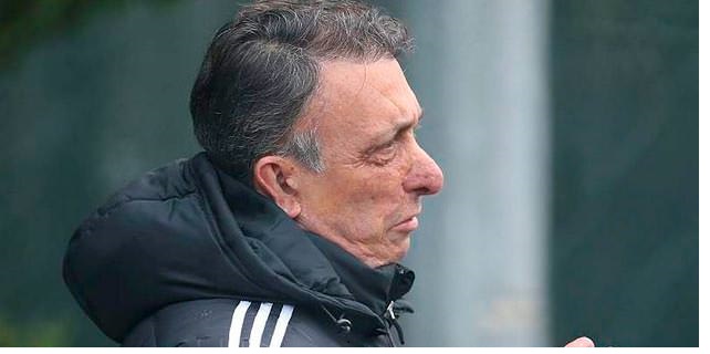 Başkan Çebi’ye bıraktı.