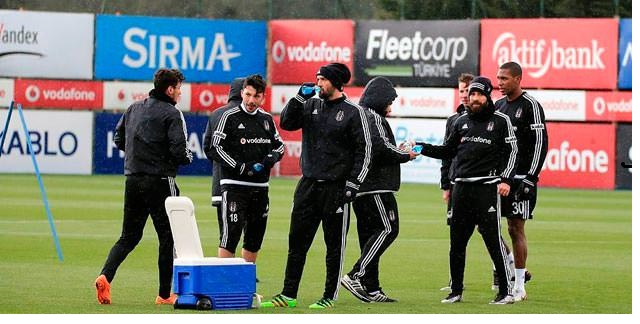 Cenk Tosun'dan iyi haber geldi!