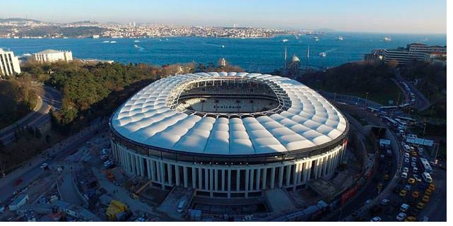 Vodafone Arena Siyah-Beyaz olsun.