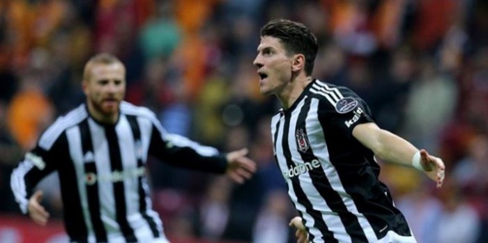 Gomez Rekora Koşuyor