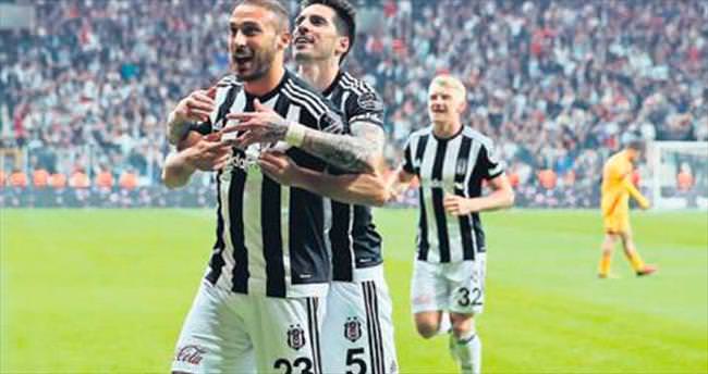 SüperMAN Cenk Tosun