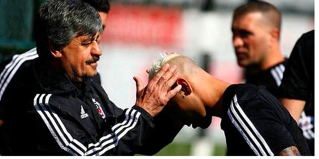 Süreyya’dan Q17’ye saç jesti.