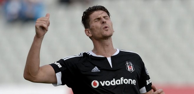 Beşiktaş, Gomez için 15 milyon Euro'yu gözden çıkardı