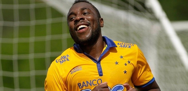 Beşiktaş'tan Cruzeiro'lu Manoel atağı