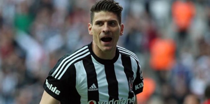 Beşiktaş'ta Çifte Bekleyiş