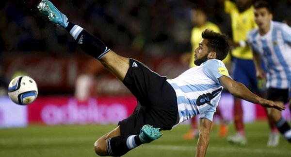 Beşiktaş San Lorenzo'dan Getiriyor