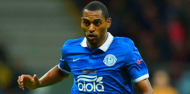 Dnipro Douglas için Uyanık Davranıyor