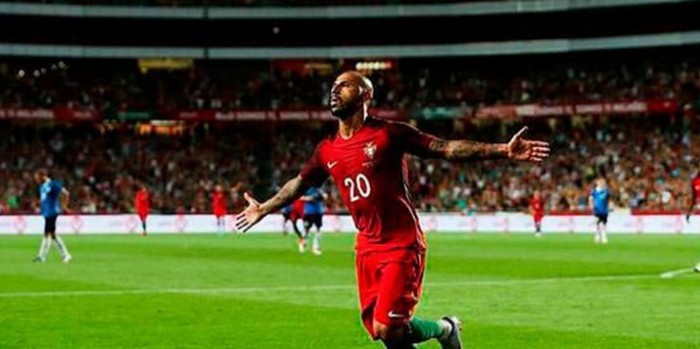 Quaresma'yı izlemeye bayılıyorum