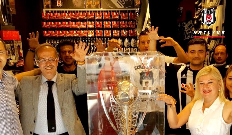 Şampiyonluk kupasına taraftarımızdan yoğun ilgi