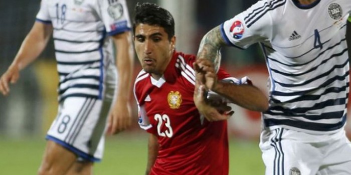 Aras Özbiliz kulübeye değil ilk 11'e