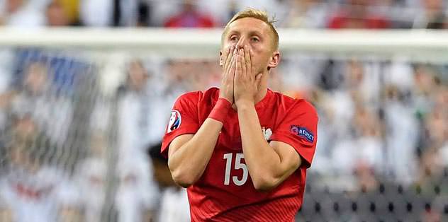 Kamil el yaktı Kartal vazgeçti