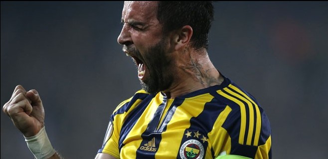 Gökhan Gönül, Beşiktaş'a imza atıyor