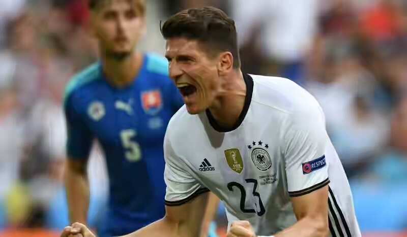 Mario Gomez altın ayakkabıya koşuyor!