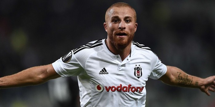 Töre, imzayı atmadı! Paramı verin yoksa West Ham'a gitmem