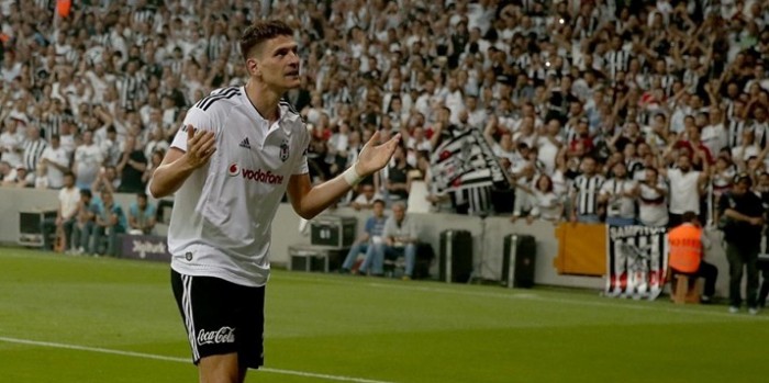 Şampiyonlar Ligi hesabından Gomez'e kutlama! 