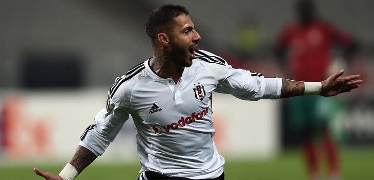 FLAŞ ! Ricardo Quaresma’dan Porto açıklaması