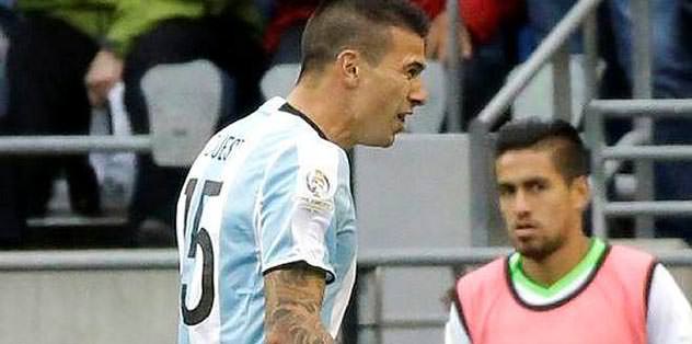 Arjantinli Yıldızın Menajerinden Açıklama: Beşiktaş ve Benfica...