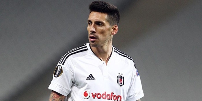 Jose Sosa Son Kararını Verdi
