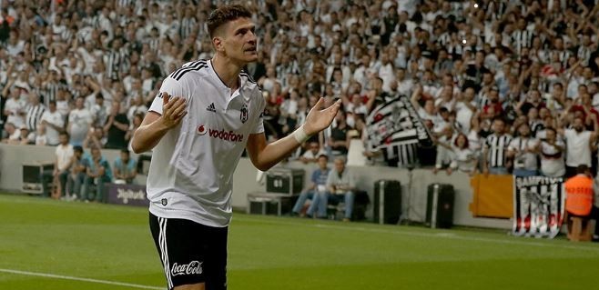 Fiorentina'nın Mario Gomez Planı