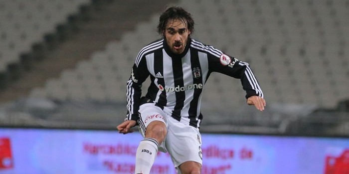 Veli Kavlak'tan Flaş Açıklama: Futbol Hayatım...