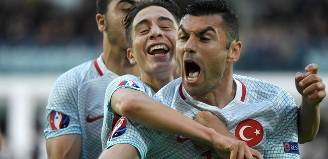 Burak Yılmaz'dan Şenol Güneş'e Mesaj