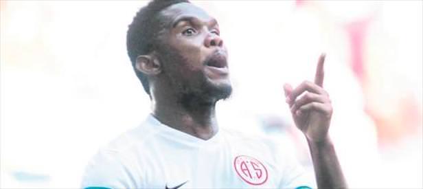 Samuel Eto’o’da bonservis krizi..