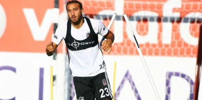 Beşiktaş'ta Cenk Tosun Operasyonu