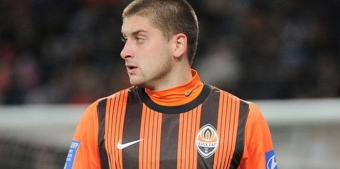 Beşiktaş'ın stoper için hedefi Rakitsky!