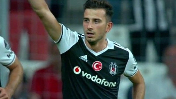 Sevilla'dan Oğuzhan Özyakup için Beşiktaş'a müthiş teklif!