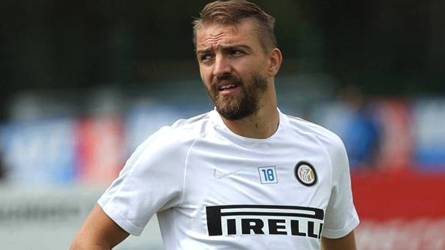 Caner Erkin, Beşiktaş'a imzayı atıyor