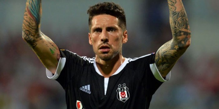 Beşiktaş yönetiminden Sosa açıklaması!