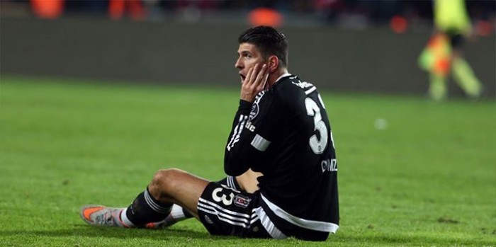 Mario Gomez'e Fikret Orman resti