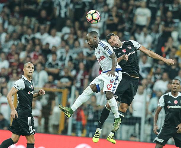 Beşiktaş bu sezon şampiyonluğunu erken kutlar