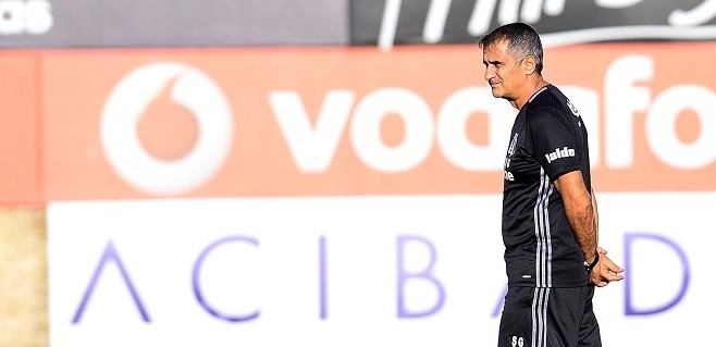 Beşiktaş'ta Şampiyonlar Ligi kadrosu Güneş'i oldukça zorlayacak