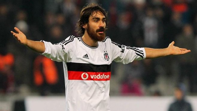 Veli Kavlak'tan Mario Gomez sürprizi