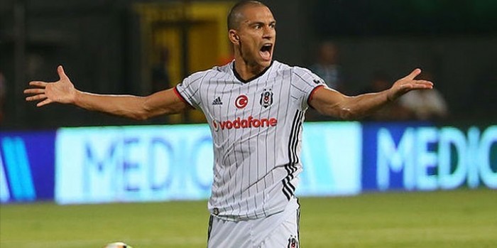 Gökhan İnler Gündem Oldu!