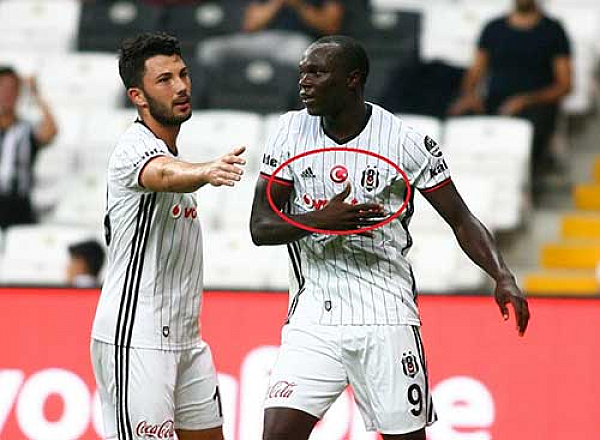 Beşiktaşlı futbolcuların formasındaki detay