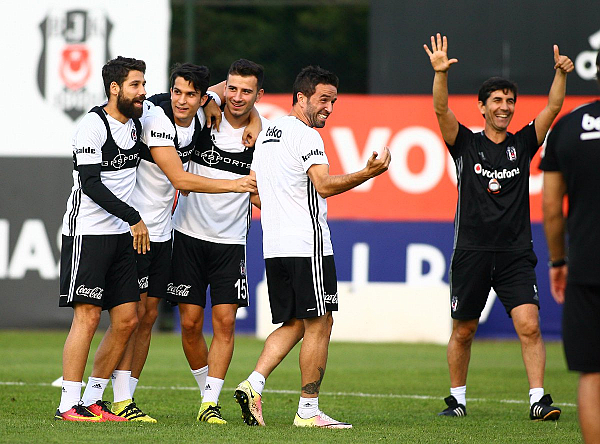 Beşiktaş'ta neşeli günler!