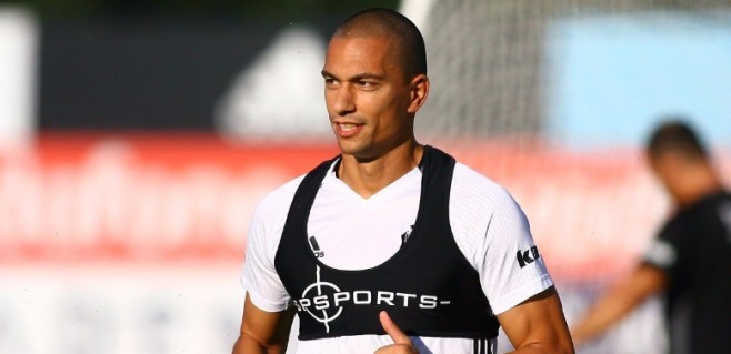 Gökhan İnler'in transferi İsviçre'yi kızdırdı