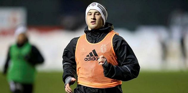 Şenol Güneş'ten Mitrovic'e özel görev!